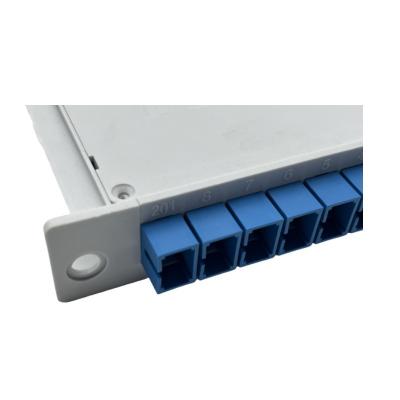 Chine ST Connecteur FTTH SCAPC 1X8 Type branchable Splitter PLC à fibre optique Lgx Type cassette à vendre