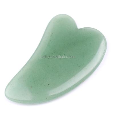 China Classic Natural Gemstone Green Aventurine Heart Shape Face Beauty Massage Tool Gua Sha Tip for sale