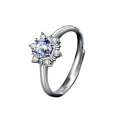 China A classic high quality sterling silver high carbon female ring of S925 carat diamond ring creative imitation snowflake six claw for sale