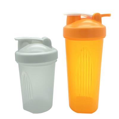 China Wholesale Gym 600ml Fitness Protein Shaker Bottle Sport Viable Plastic Water Bottle BPA Free With Ticking Marks for sale