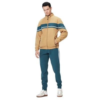 China Breathable new products spring and autumn men's athletics sports suit leisure loose color youth hoodie large size suit for sale