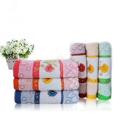 China China Wholesale Disposable Dyed Yarn Jacquard Velvet Cotton Bath Towel for sale