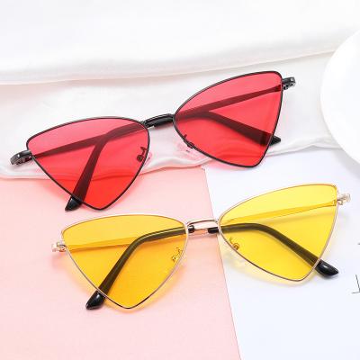 China Manufacturer Brand Design Fashion Logo Unisex Trendy Custom Made Comfort 2022 UV400 Polarized Fashion Sunglasses for sale