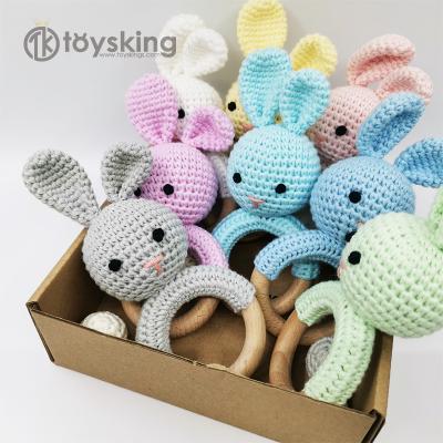 China ToysKing Healthy Rattle Painting Cotton Yarn Crochet Bunny Amigurumi Natural Beech Wood Teeth Crochet Rabbit Rattle for sale