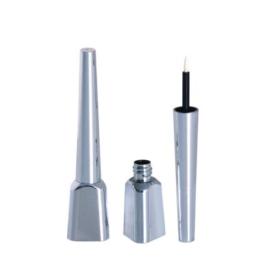 China Luxury Silver Triangle Eyeliner Brush Tube Empty Fashionable New Eyeliner Pencil Tube Container Packaging 2022 for sale