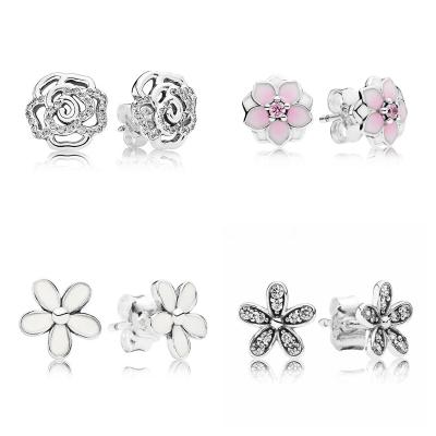 China Wholesale Hiphop Jewelry 100% HJ 925 Sterling Silver Dazzle Daisy Stud Earrings and Crystal Direct for Women's Gift Jewelry for sale