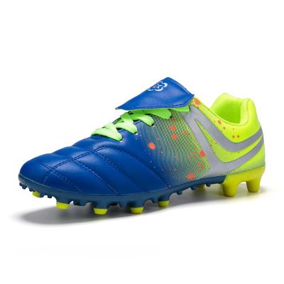 China Playing Soccer Boys Soccer Shoes TPU Outsole Wear Soccer Shoes Soccer Resistance Boots With Non-slip Shoes Nail for sale