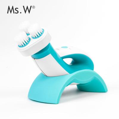 China Skin Tightening Logo Waterproof Silicone Facial Cleansing Custom Sweep 2 Way Vibration Rotary Sonic Anti Wrinkle Deep Cleansing Brush for sale