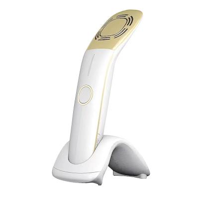 China Anti-Puffiness Beauty Skin Care Device Heat And Cold Facial Massager For Skin Rejuvenation for sale