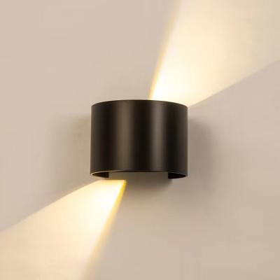 China EUROPEAN 2*3W Adjustable 0-120 degree beam angle led up and down wall light for sale