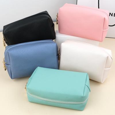 China Hot Sale Custom Logo Cosmetic Bag Travel Makeup Bag Customized PU Cosmetic Waterproof Wash Bag For Women for sale