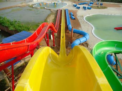 China 10meters High Freefall Swimming Pool Slides , Outdoor Water Amusement Park Fiber glass Slide for sale