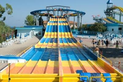 China Interactive Racing Rainbow Water Slide  for sale