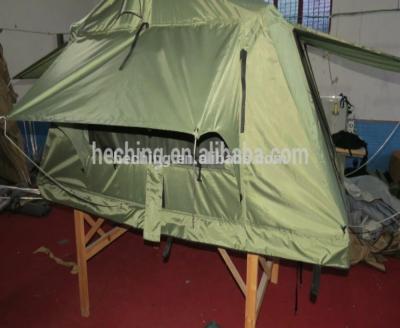 China Camouflage Game / Field Pop Up 4 Wheel Waterproof Tent For Trailer for sale