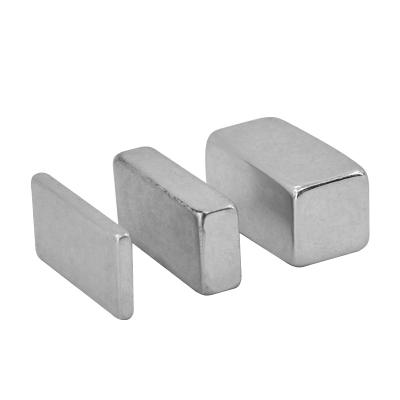 China Industrial Magnet Customized N52 High Power Strong Block Neodymium Square Magnet for sale