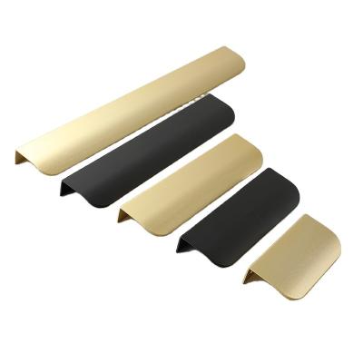 China Contemporary/Modern/Minimalist Wholesale High Quality Light Fashion Gold Door Black Kitchen Handles Profile for sale