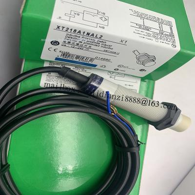 China Brand New XT218A1NAL2 XT218A1PAL2 Position Sensor Inductive Proximity Switch for sale