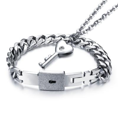 China New High Quality Concentric Lock Couples Bracelet Pair Female Lock Necklace Male Titanium Steel Head Jewelry for sale