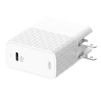 China Small Cell Phone LDNIO PD Charger 40w Fast Fast OEM ODM & Current Super Cell Phone Charger for sale