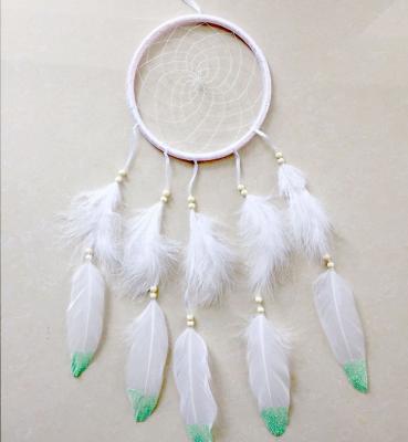 China Adjustable Handmade Indian Feather White Dream Catcher With Feather Wall Or Car Decoration Hanging Ornament For Party for sale