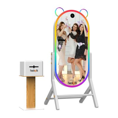 China Social Media Selfie Station LCD Mirror Photobooth Template Sticker Beauty Photo Printer Booth à venda