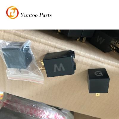 China Bus Plastic Middle Electric System Electrical Box Different Fuse Relay for sale