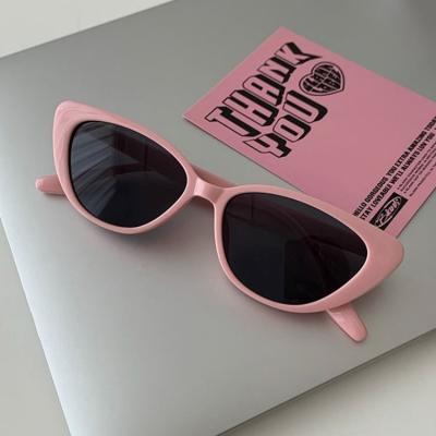 China Fashion Sunglasses Hot Sell Square Cat Eye Sunglasses for sale