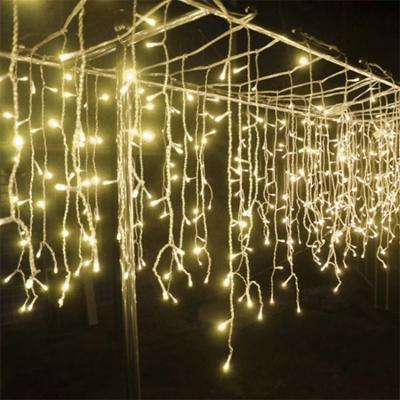 China 2019 Hot Selling Christmas Icicle Light Chain Lighting Chain, Plug Operated Cheap Plastic Led Icicle Light for sale