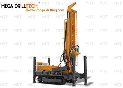 Κίνα Dual Motors Hydraulic Well Drilling Rigs Large Torque προς πώληση