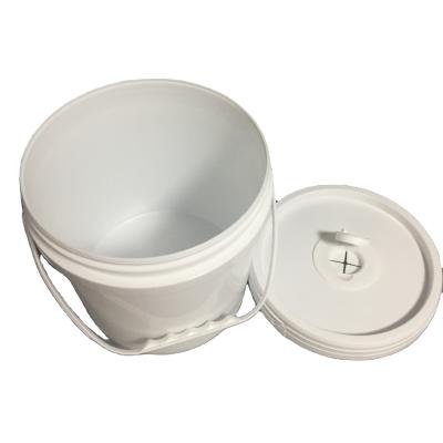 China Hot Selling Eco-friendly Wet Tissue Plastic Bucket 5 Liter Bucket Maker With Flip Cover for sale