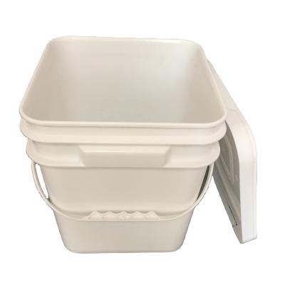 China Best Price Eco - Friendly Bucket Rectangular Plastic Buckets 10L For Square Chemicals Food for sale