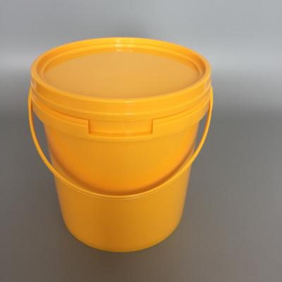 China 2l eco-friendly plastic bucket with lid for sale