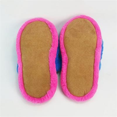 China Promotion Gifts or Kids Teddy Bear Slippers Plush for sale