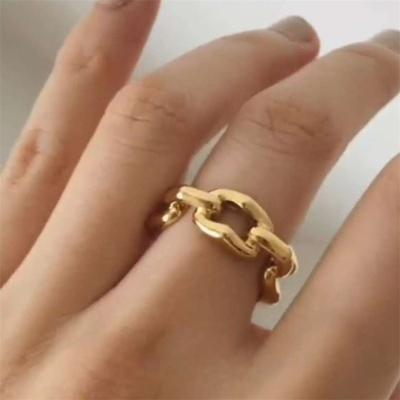 China Fashion High End Gold Plated 18K Chunky Band Rings Link Chain For Women for sale