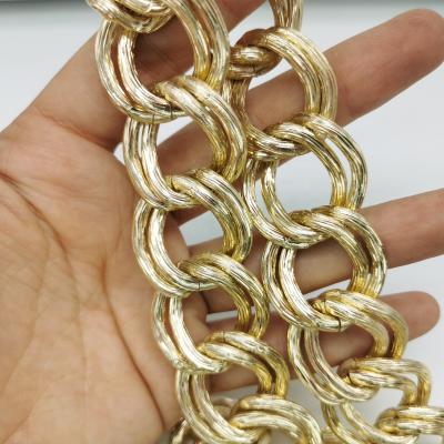 China Affordable Decorative DIY Earring Twist Chain, Thick Chain, Light Jewelry Accessories Lady Gold Material Chain 3.2mm (23mm*27mm) for sale