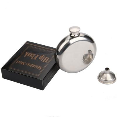 China Wine Rack Hip Flasks For Liquor 5 Ounce Round Flask Stainless Steel Whiskey Flask For Liquor For Man/Women With Funnel for sale