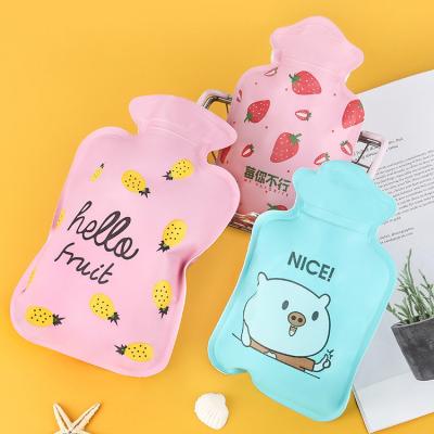 China Cheapest Reusable Hot Water Bag PVC Printed Cloth Mini Hot Water Bottle Hot Water Bag For Continue Heating for sale