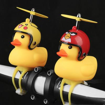 China Hot Selling Rubber Cartoon Duck Shape Bike Cycling Light Yellow Handlebar Promotion Gift Bicycle Light for sale