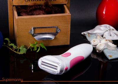 China Wet & Dry Professional Cordless Lady Body Hair Trimmer , CE / GS / ROHS for sale