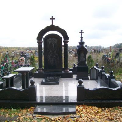 China Modern Russian Style Granite Slabs Headstone Shanxi Black Granite Headstone for sale