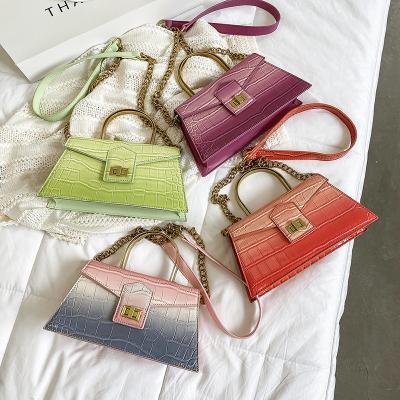 China PU Handbags Candy Color Leather Women Cross - Body Handbags 021 Summer Fashion Messenge Bags Crocodile Pattern PU Leather Handbags for sale