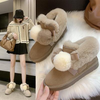 China Cute Plush Round Ball Girls Slip On Snow Boots Winter Plush Fashion Shoes Women's Midi Ankle Boots Fashionable for sale