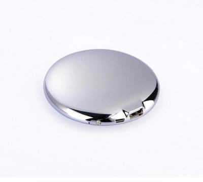 China Cosmetic Mirror Hand Crank Power Bank for Woman 4000mah - 7000MAH High Capacity for sale