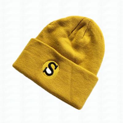 China JOINT Retro Personalized Women Winter Knitted Hat, Skully Skully Scully Embroidery Sports Hats Beanies Customized for sale