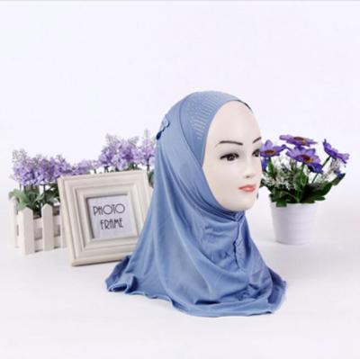 China Muslim Arab Hijab Custom Kids Head Scarf Daily Life Bestselling Cotton Polyester Instant Scarf Hijabs For Dubai for sale