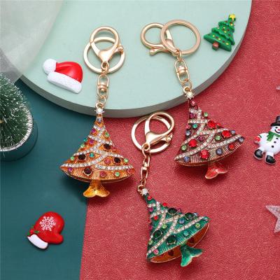 China Custom Cute Cartoon Metal Decoration Small Diamond Christmas Tree Promotional Gift Christmas Gift Creative Pendant Key Chain for sale