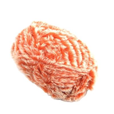 China Weiches Mink Chunky Hand Knit Yarn Polyester-Garn-Garn blich gefärbt zu verkaufen