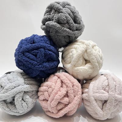 China high quality super warm 1/0.14NM 100% Polyester chunky  jumbo chenille yarn for arm knitting blanket for sale