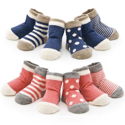 China Breathable 4 Pairs/Set Autumn Spring Boy Girl Cotton Striped Socks Winter Thick Warm Kids Accessories Newborn Baby Socks For 0-3 Years for sale