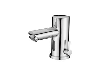 China Contemporary Deck Mount Brass Sensor Faucets With Battery For Lavatory for sale